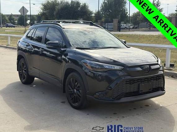 TOYOTA COROLLA CROSS 2024 7MUFBABG5RV050459 image